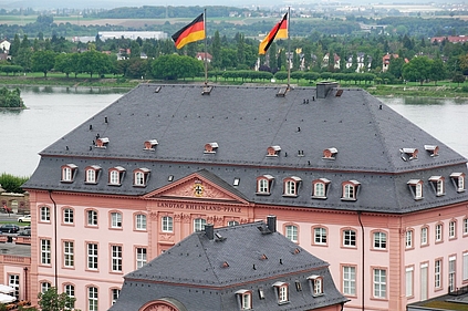 Landtag Rheinland-Pfalz Landtag Rheinland-Pfalz