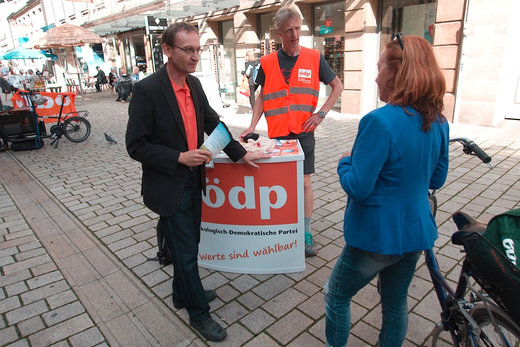 Überzeugende Gespräche am Infostand
